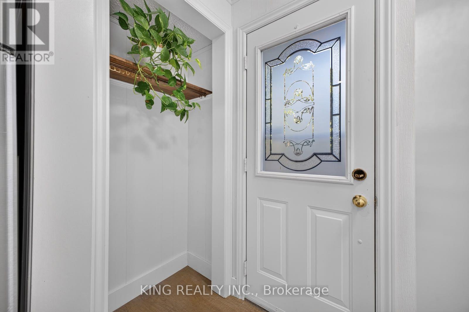 35 Hewko Street Property Photo 31