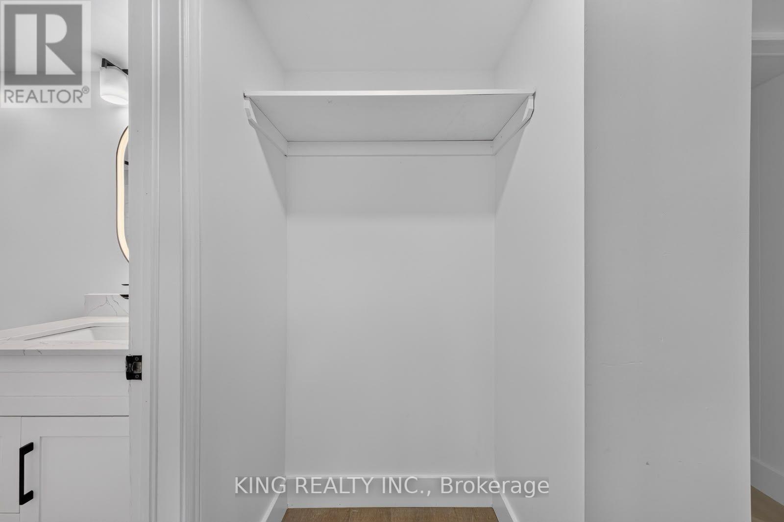 35 Hewko Street Property Photo 45