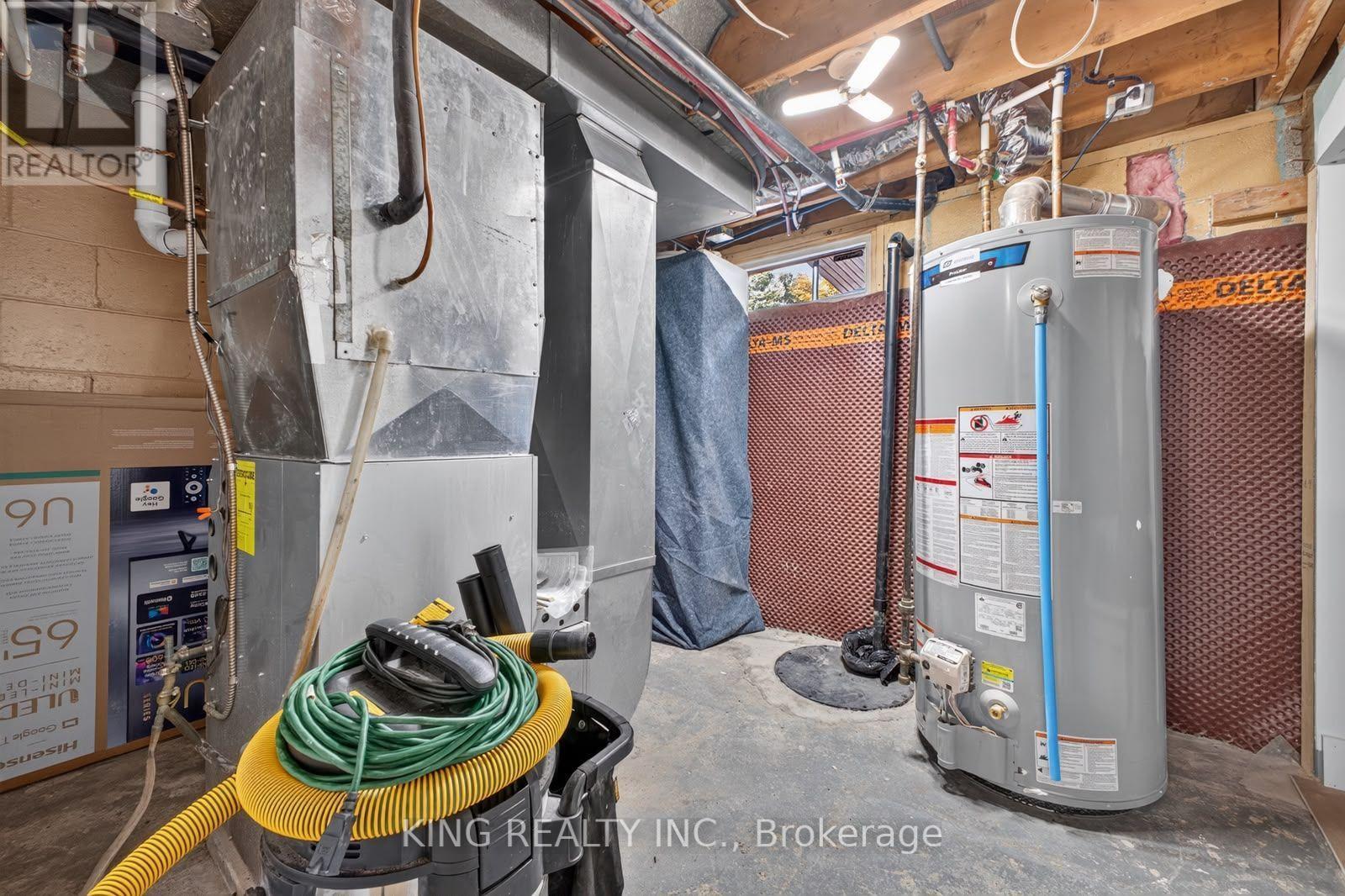 35 Hewko Street Property Photo 47