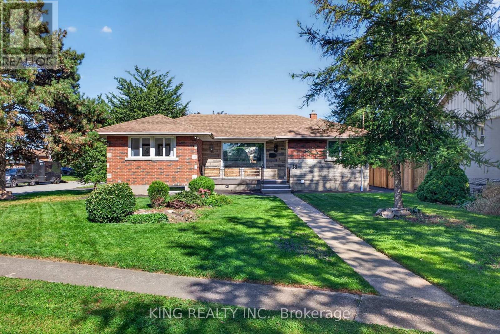 35 Hewko Street Property Photo 50