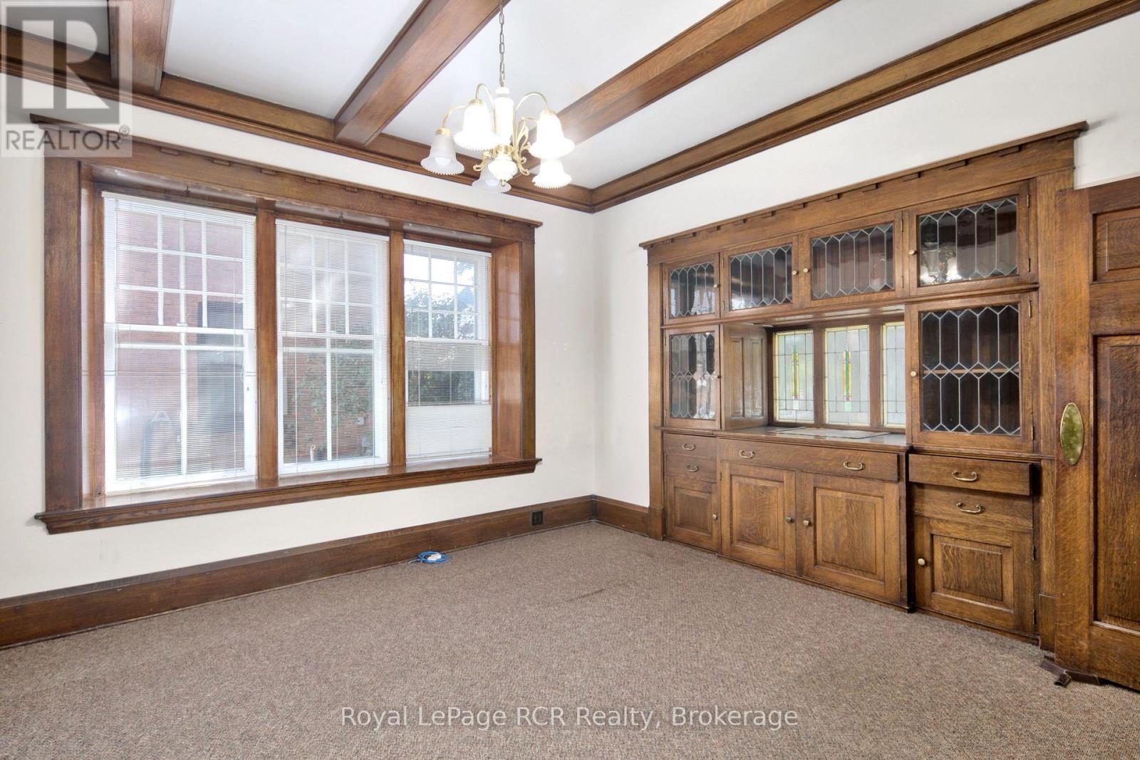 912 2nd Avenue W Property Photo 12