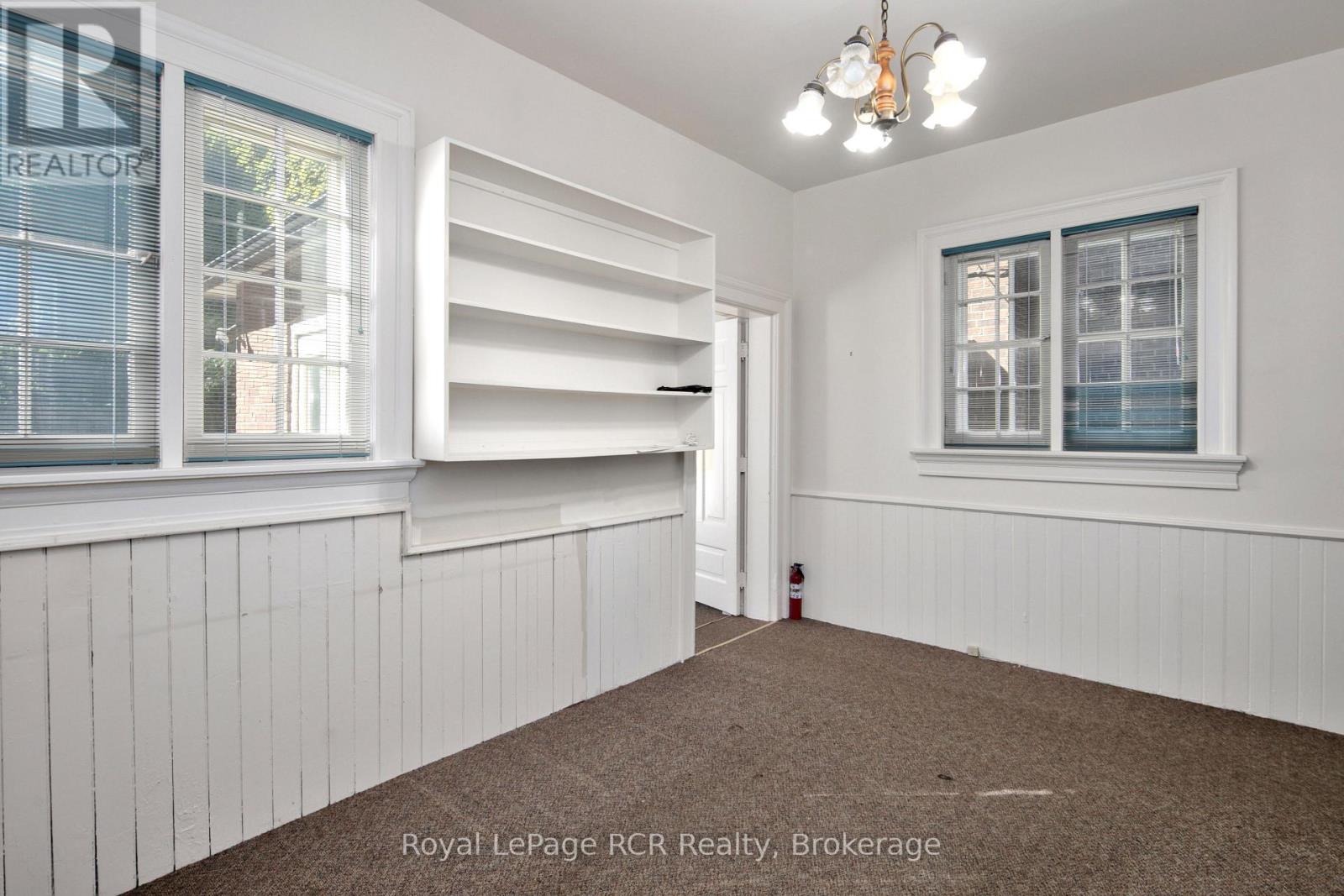 912 2nd Avenue W Property Photo 14