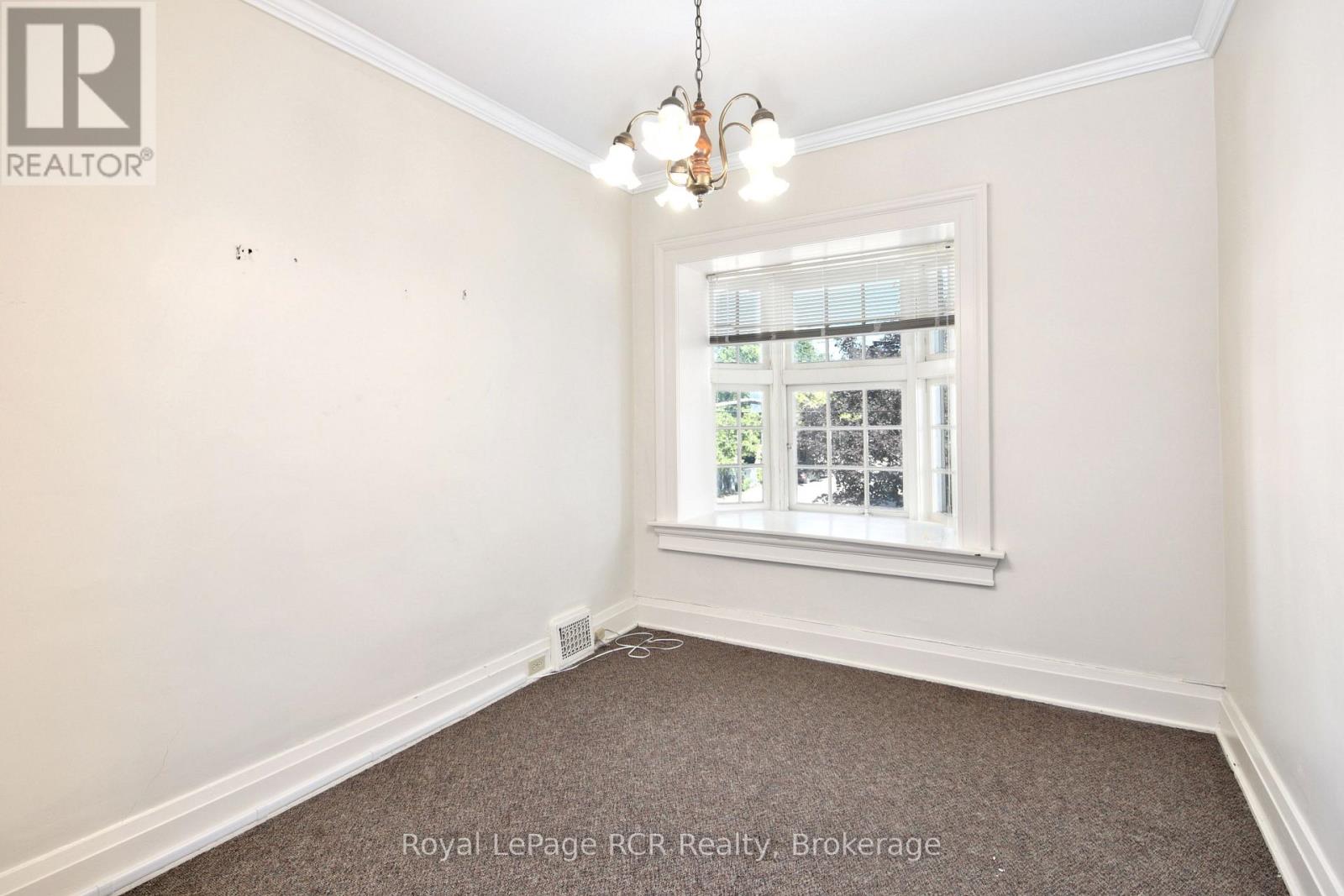 912 2nd Avenue W Property Photo 26