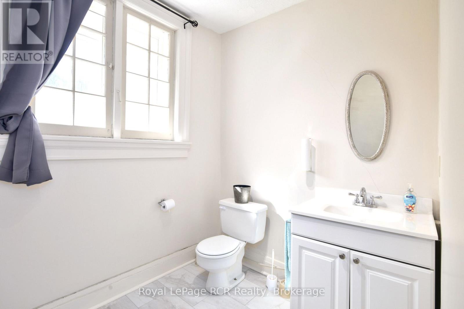 912 2nd Avenue W Property Photo 29