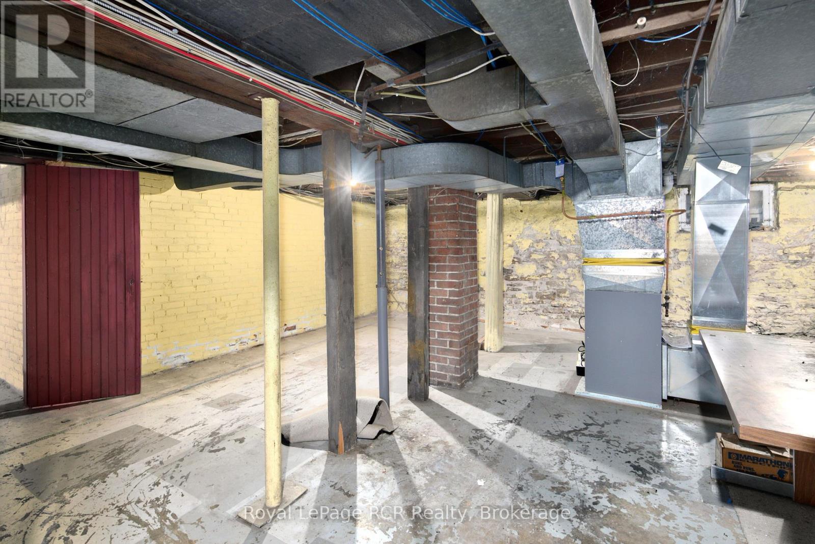 912 2nd Avenue W Property Photo 34