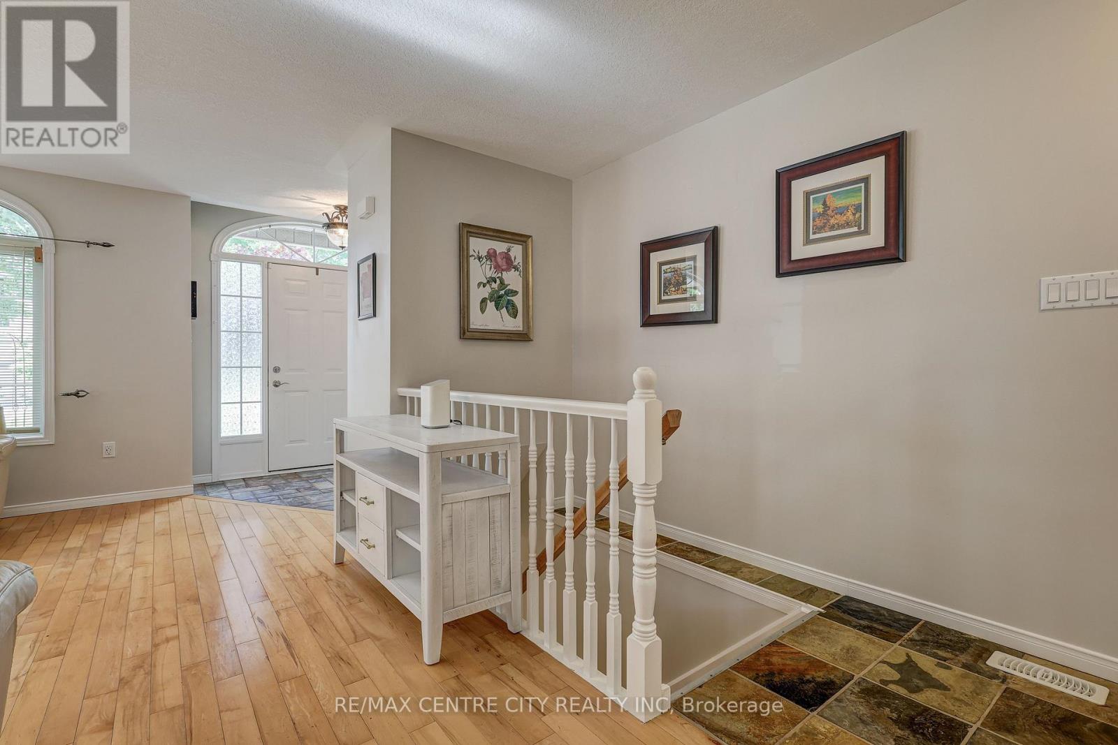 24 Schreyer Drive Property Photo 12