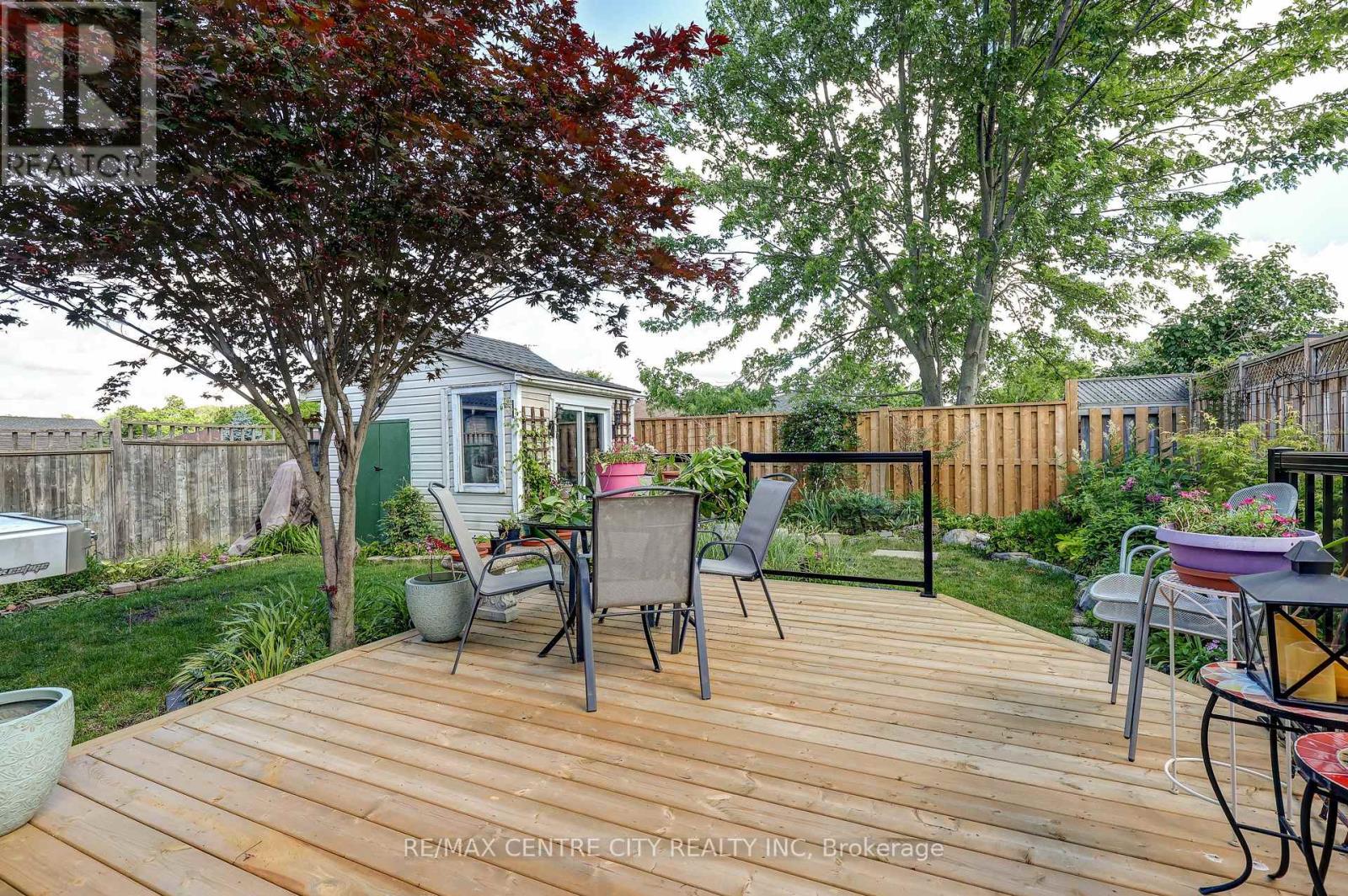 24 Schreyer Drive Property Photo 43