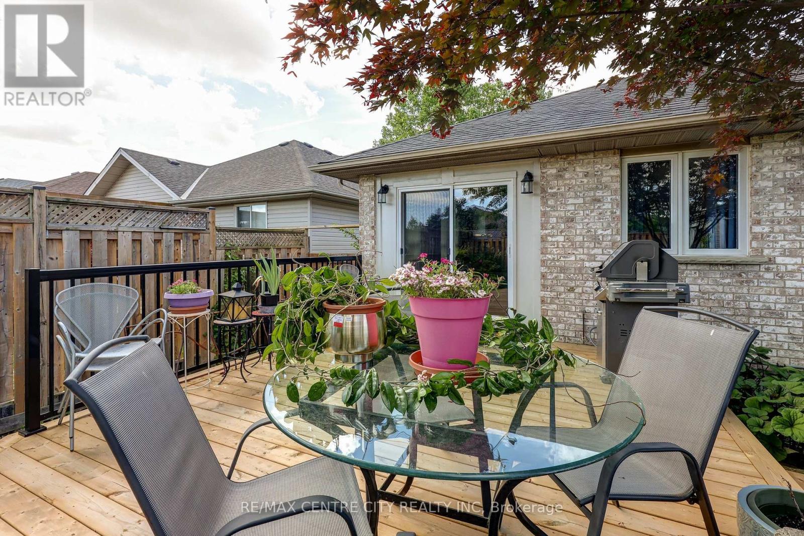 24 Schreyer Drive Property Photo 44