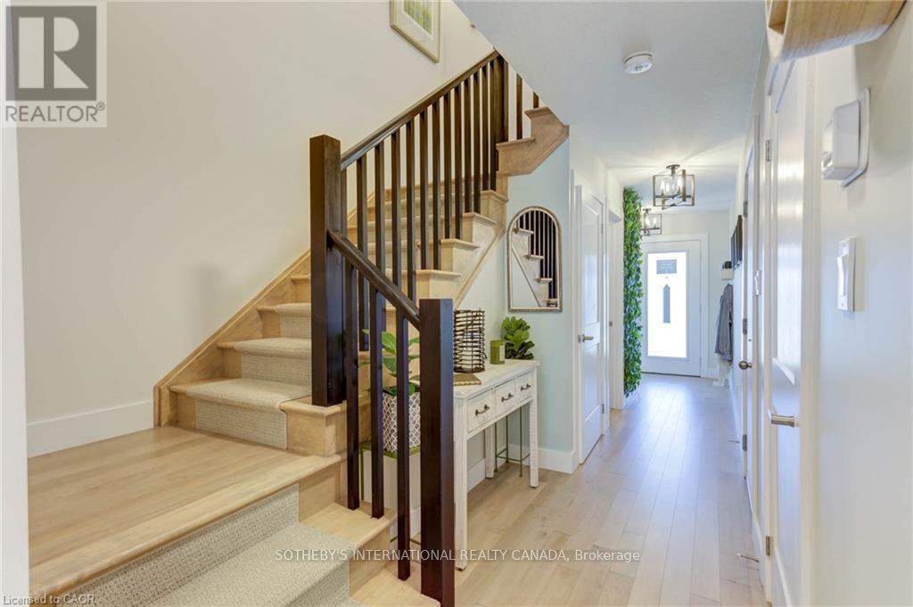8b - 18 Oak Forest Common Property Photo 6