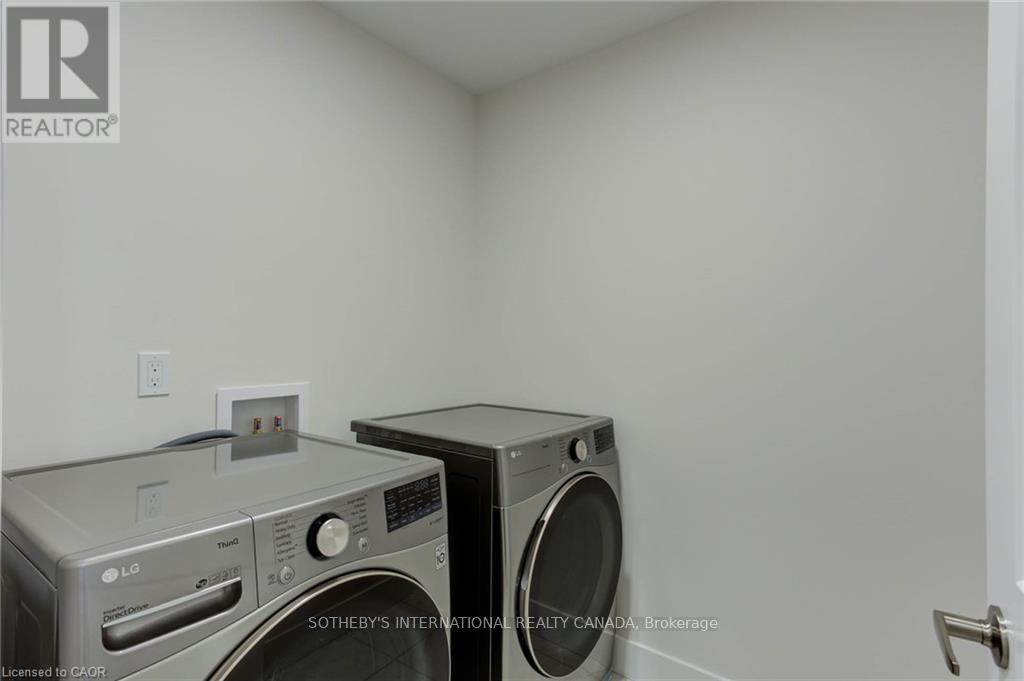 8b - 18 Oak Forest Common Property Photo 28