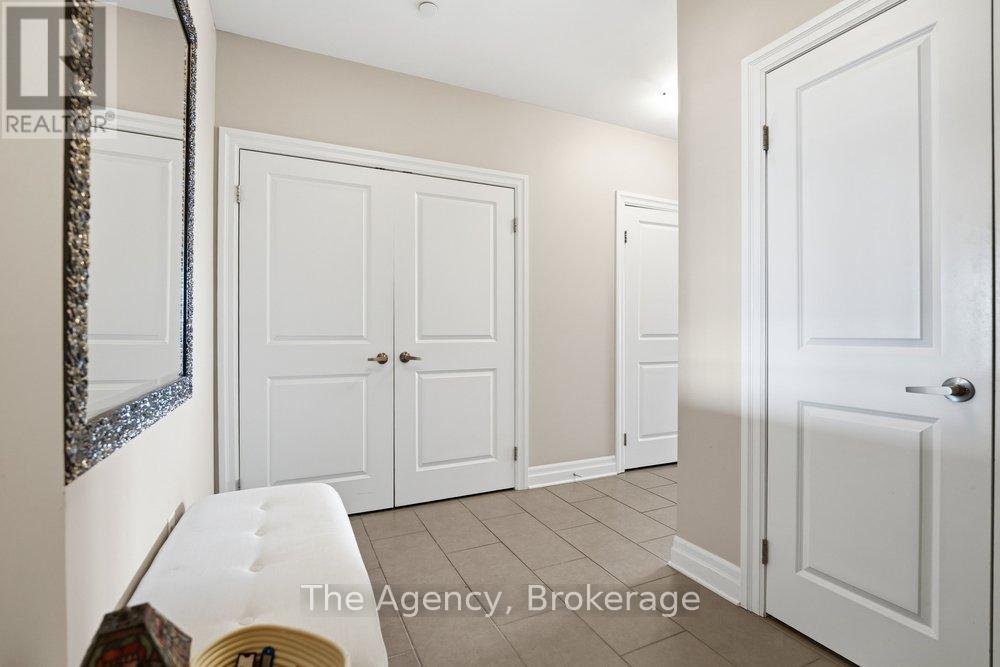 901 - 160 Macdonell Street Property Photo 8