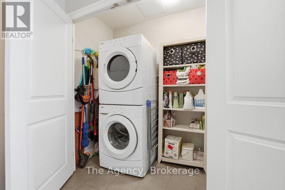 901 - 160 Macdonell Street Property Photo 26