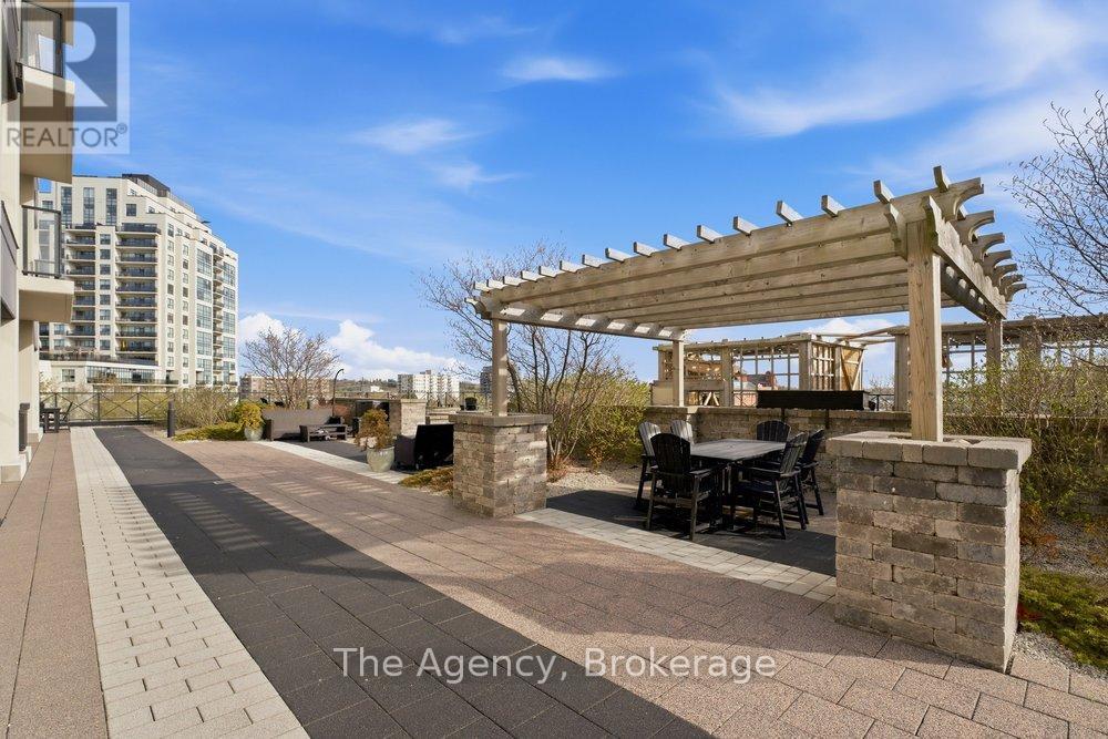 901 - 160 Macdonell Street Property Photo 34