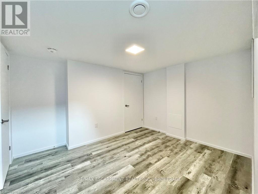 76 Marc Boulevard Property Photo 31