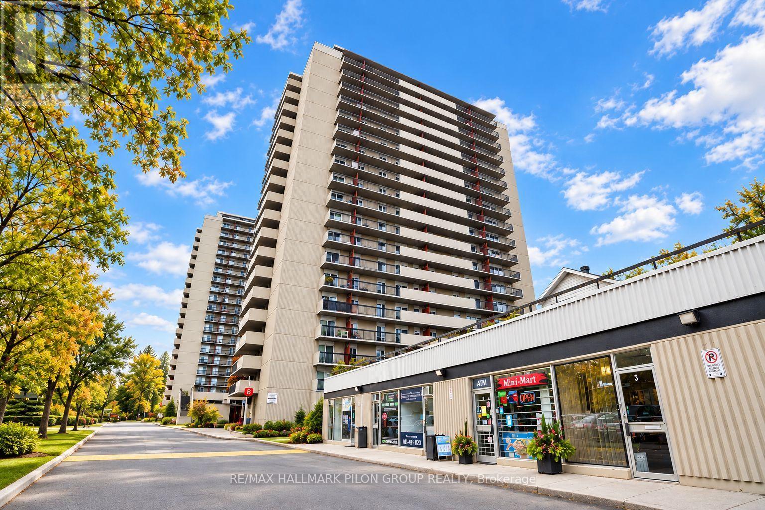 904 - 158b Mcarthur Avenue Property Photo 1