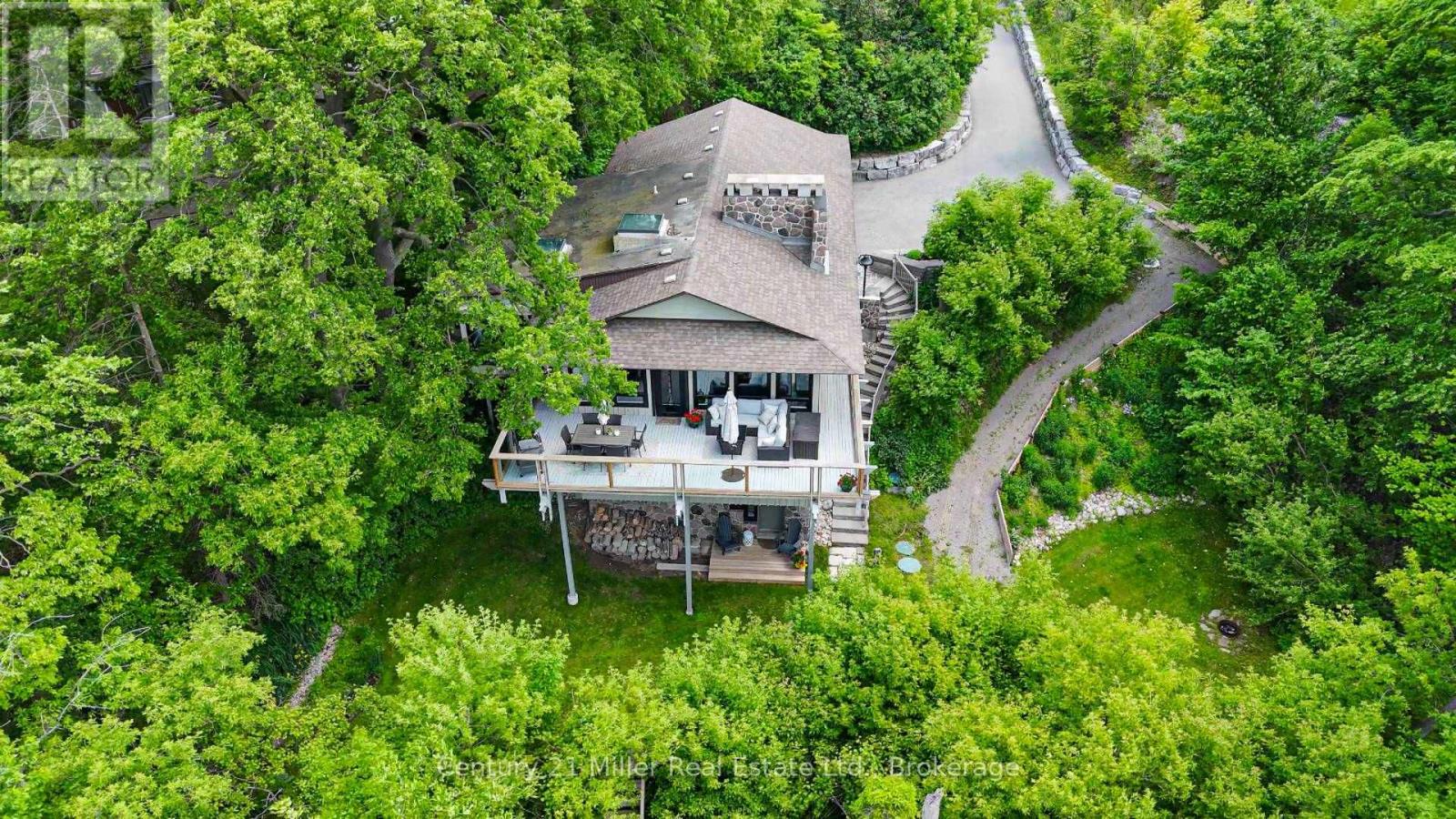 50 Greensview Drive Property Photo 1