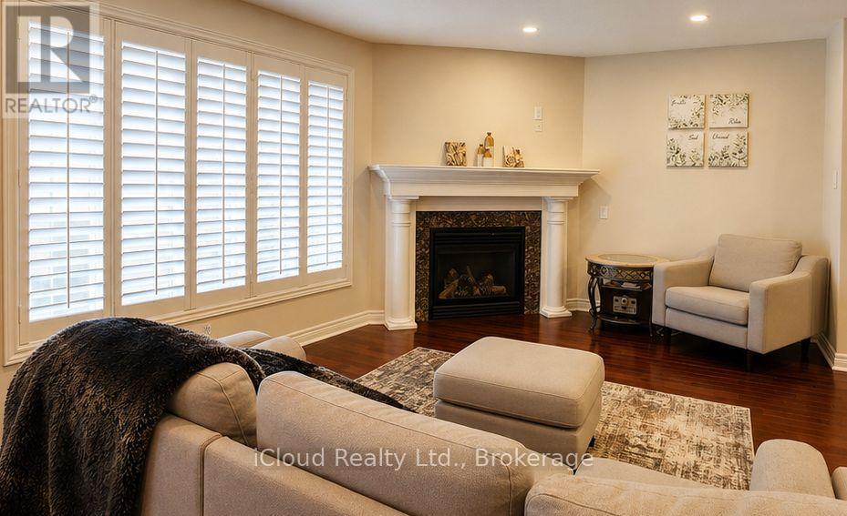 55 Magnificent Way Property Photo 8