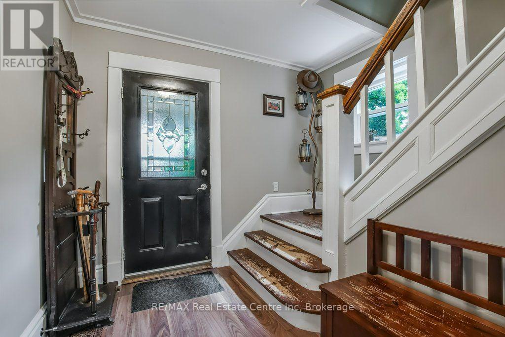 207 Waterloo Avenue Property Photo 8