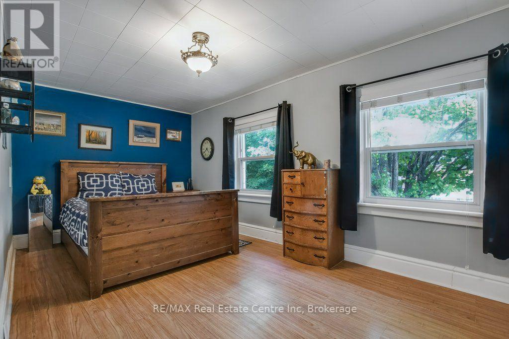 207 Waterloo Avenue Property Photo 12