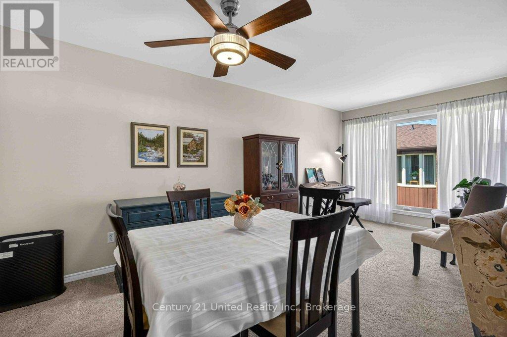 303 - 2181 Walker Avenue Property Photo 17