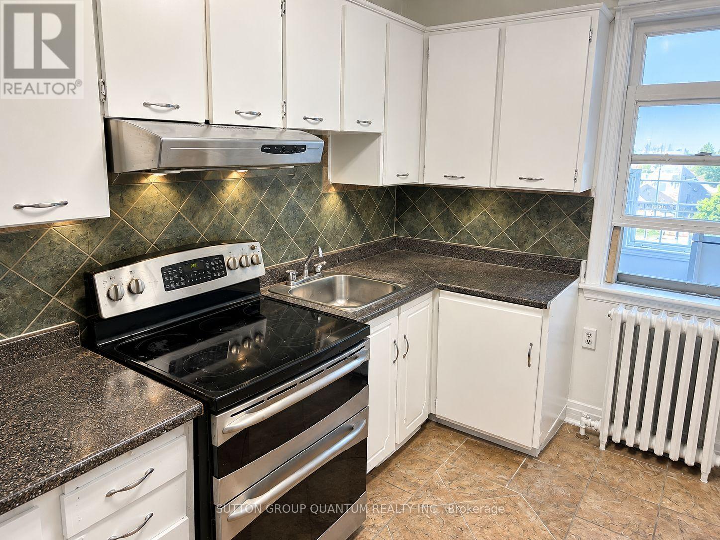 689 Barton Street E Property Photo 28