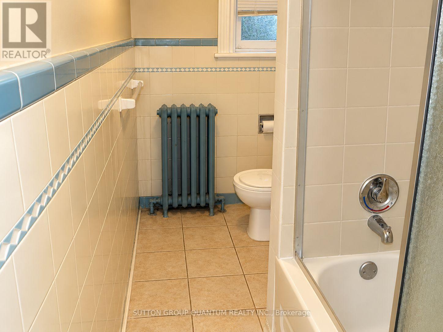 689 Barton Street E Property Photo 32