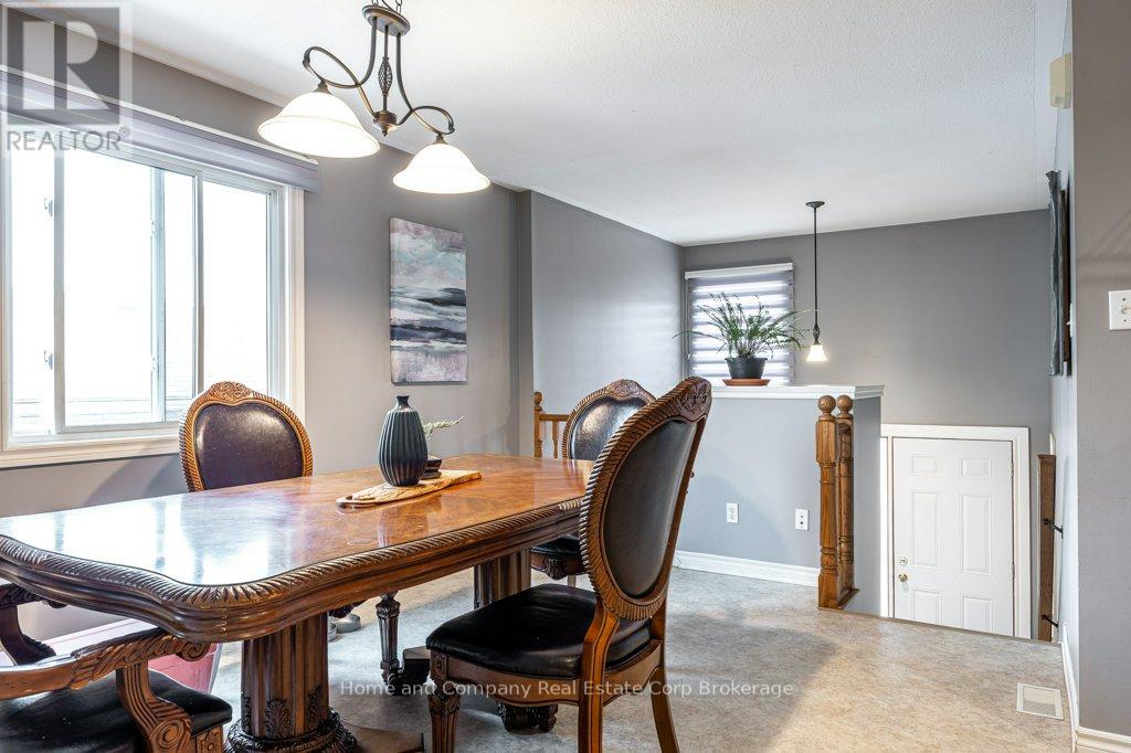 127 Walsh Crescent Property Photo 10