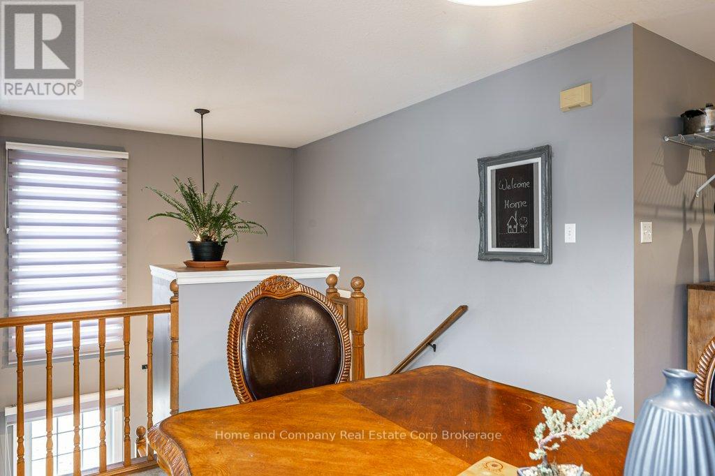 127 Walsh Crescent Property Photo 11