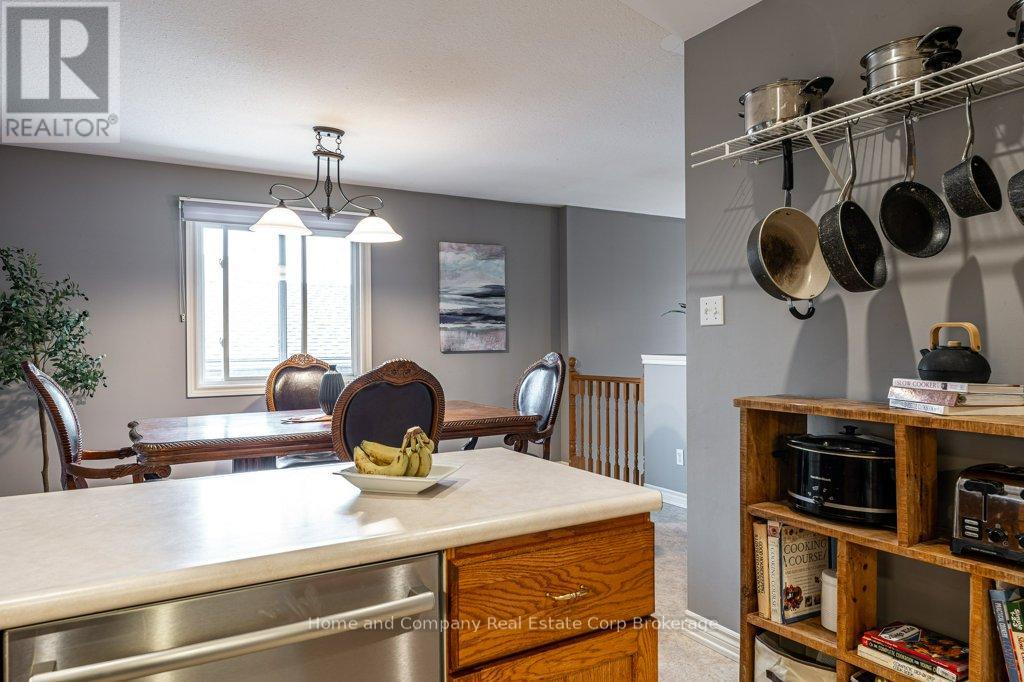 127 Walsh Crescent Property Photo 15