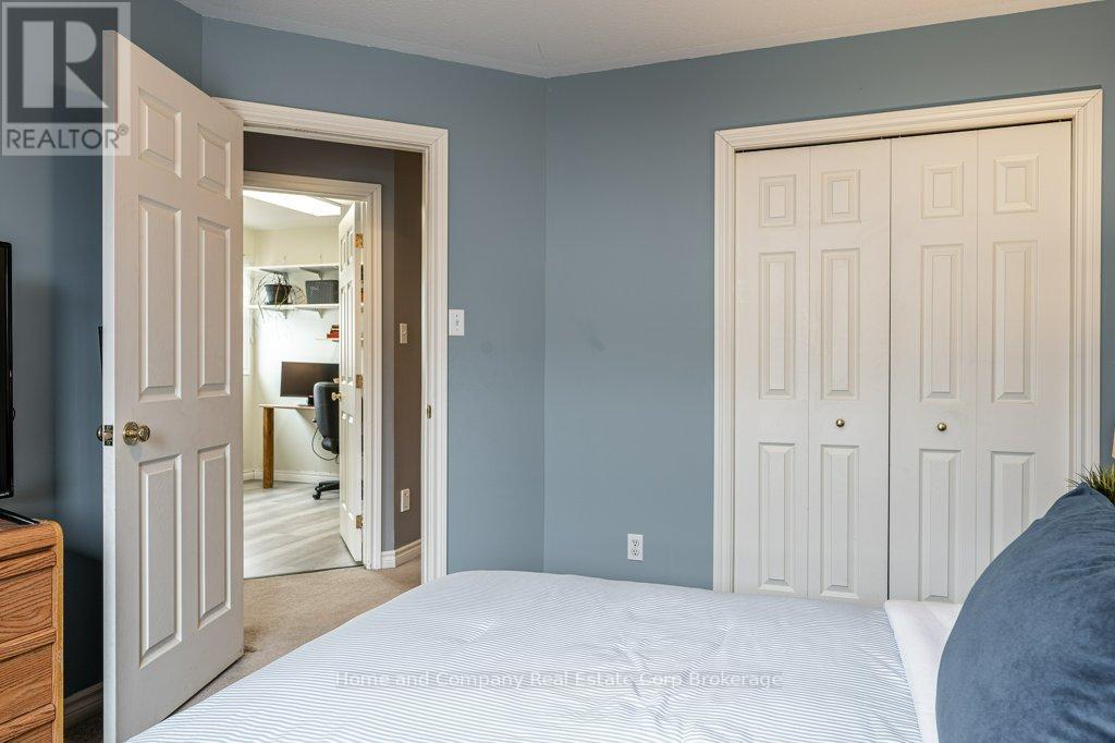 127 Walsh Crescent Property Photo 19