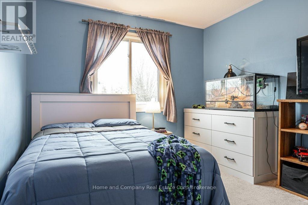 127 Walsh Crescent Property Photo 20
