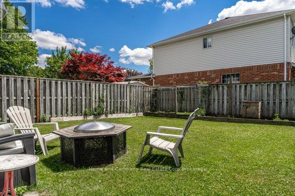127 Walsh Crescent Property Photo 35
