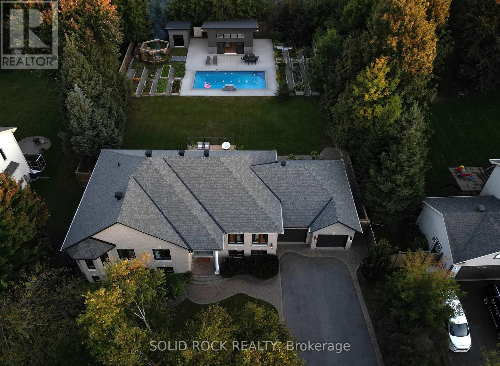 7040 DONWEL DRIVE Property Photo 1