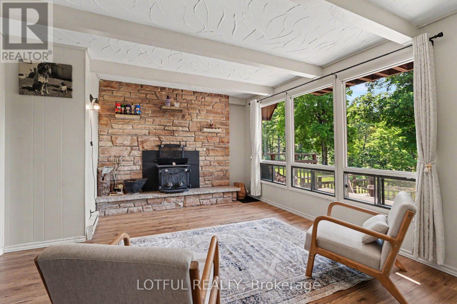 101 Maberly Station Road Property Photo 10