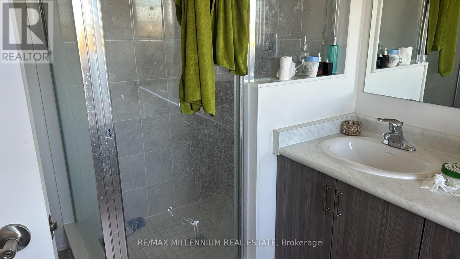 6 - 400 Newman Drive Property Photo 14