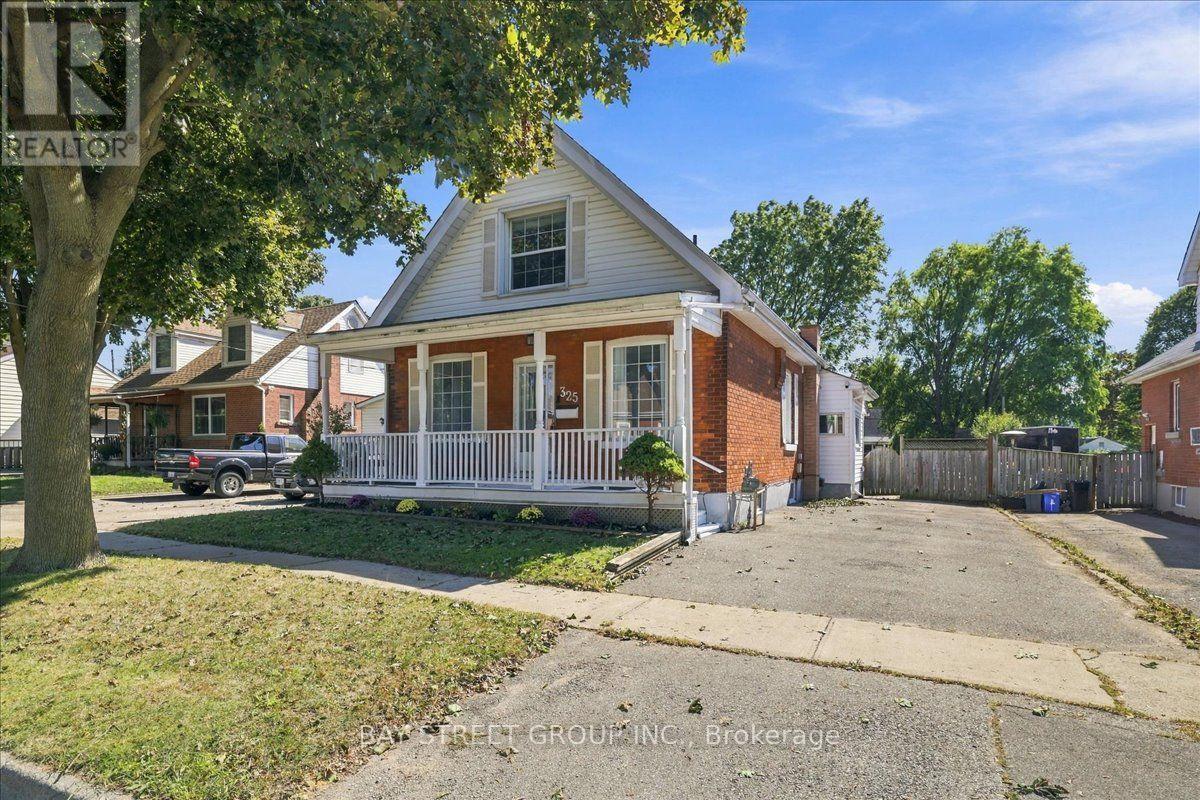 325 CHATHAM STREET Property Photo 1