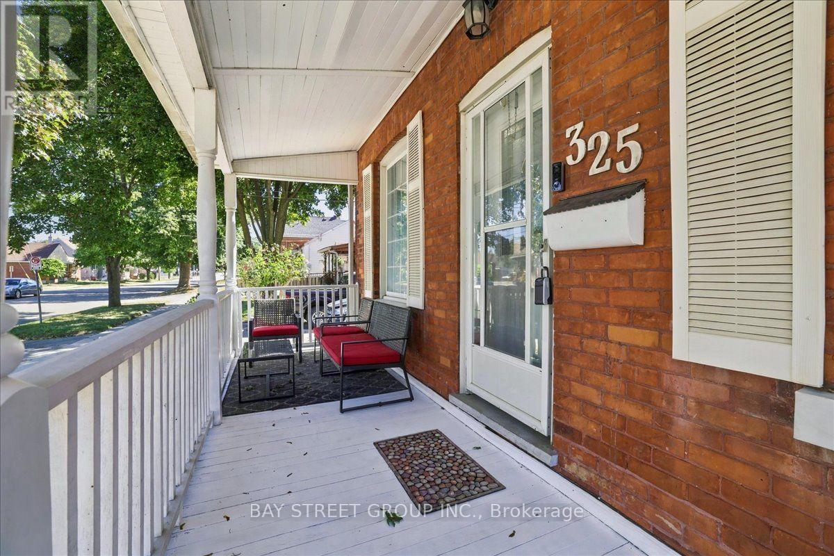 325 Chatham Street Property Photo 2