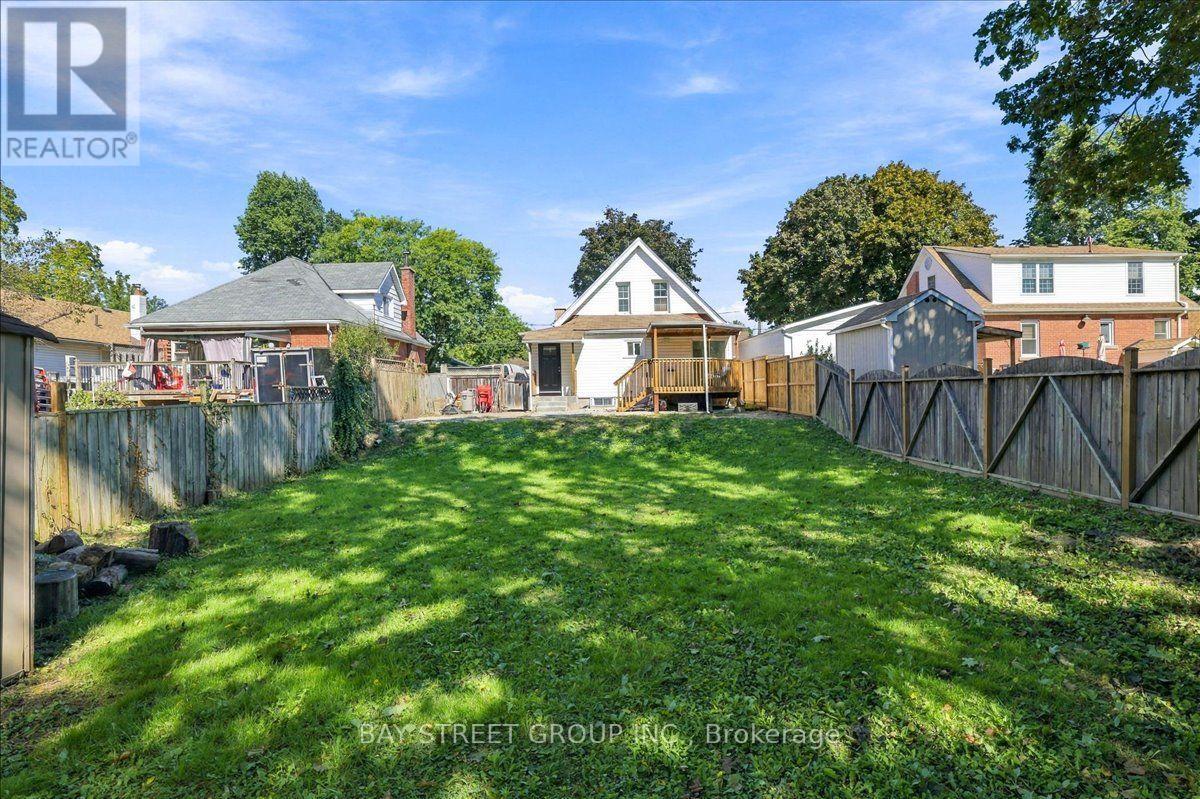 325 Chatham Street Property Photo 3