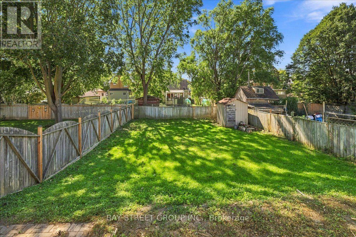 325 Chatham Street Property Photo 4
