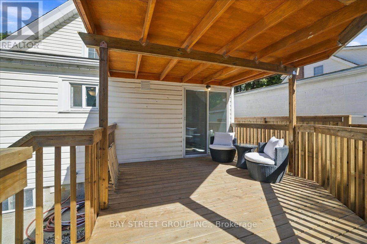 325 Chatham Street Property Photo 6