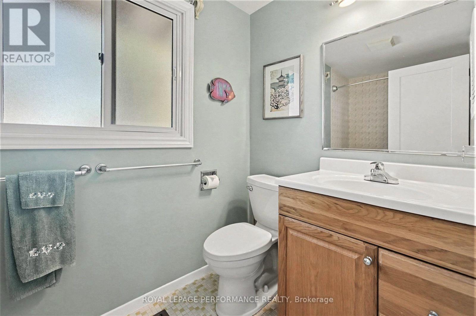 6284 Sundown Crescent Property Photo 30