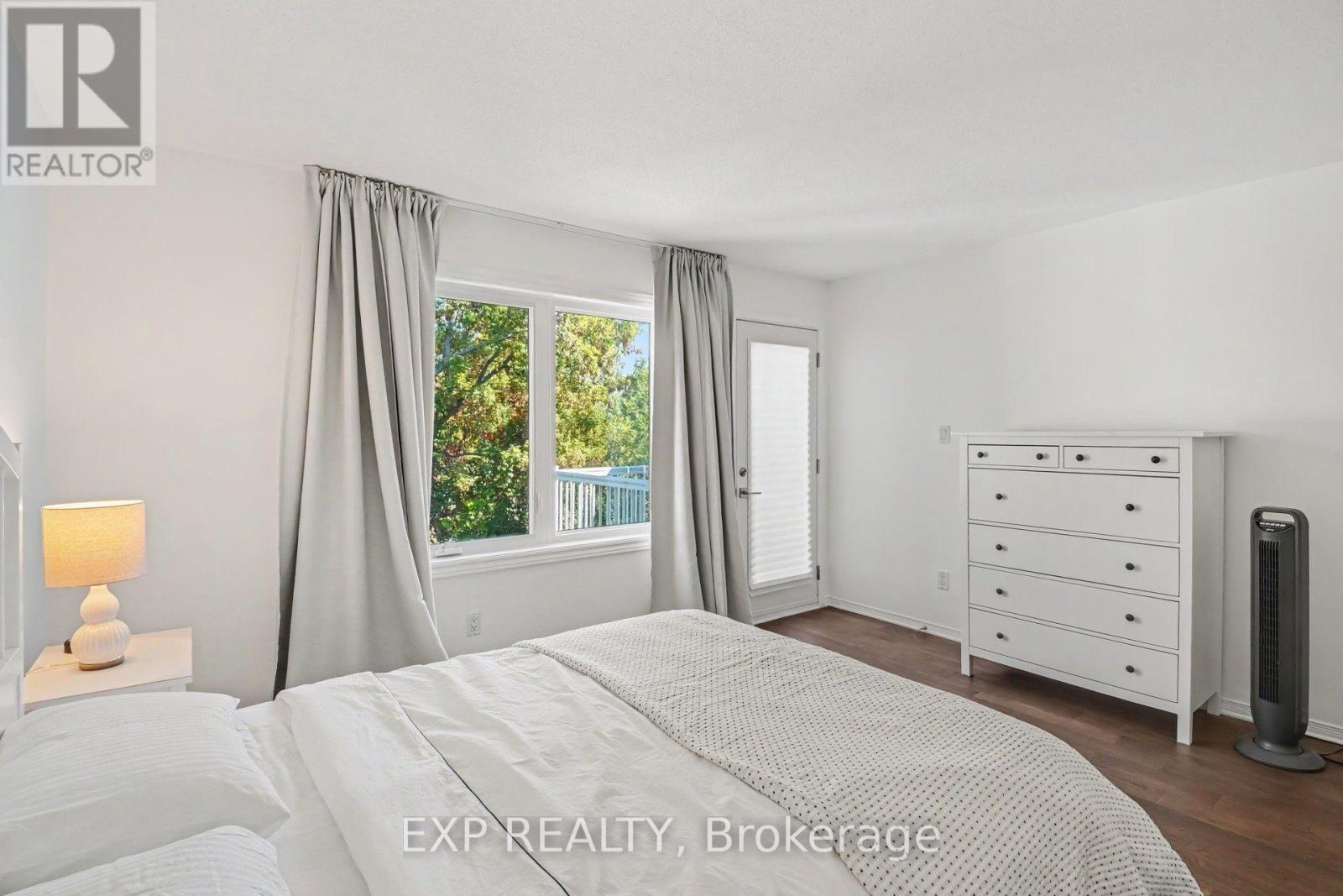 93 Strathaven Private Property Photo 18