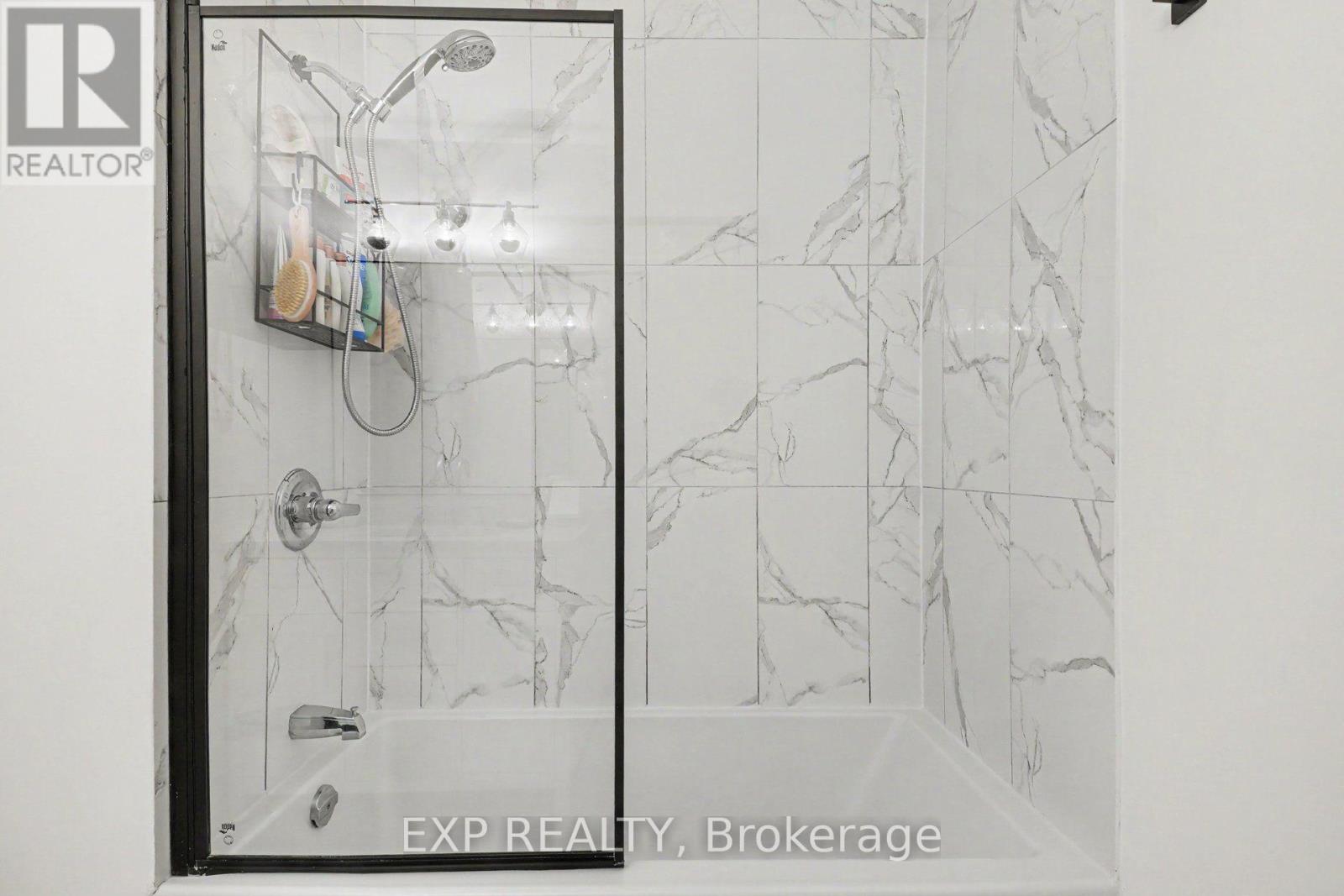 93 Strathaven Private Property Photo 19