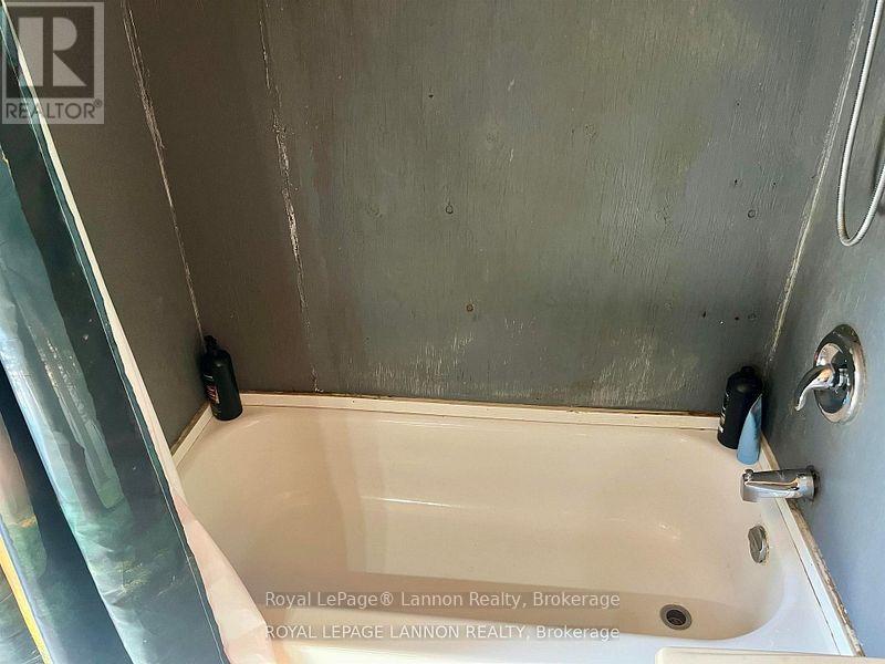 189 Larson Road Property Photo 14