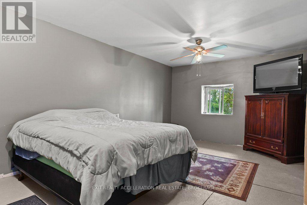 6715 County Rd 2 Property Photo 20