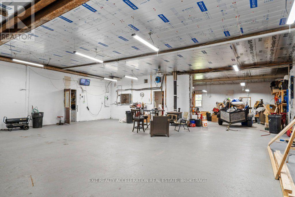 6715 County Rd 2 Property Photo 26