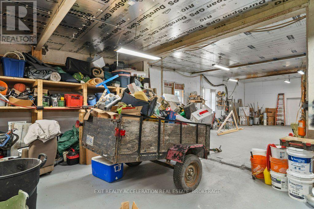6715 County Rd 2 Property Photo 31