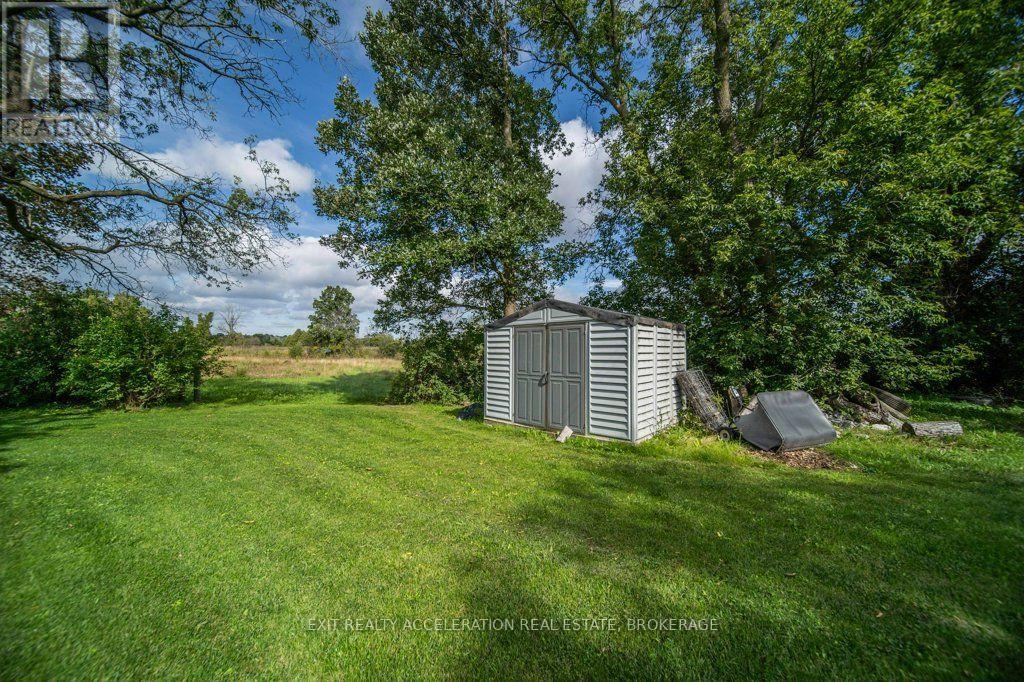 6715 County Rd 2 Property Photo 45