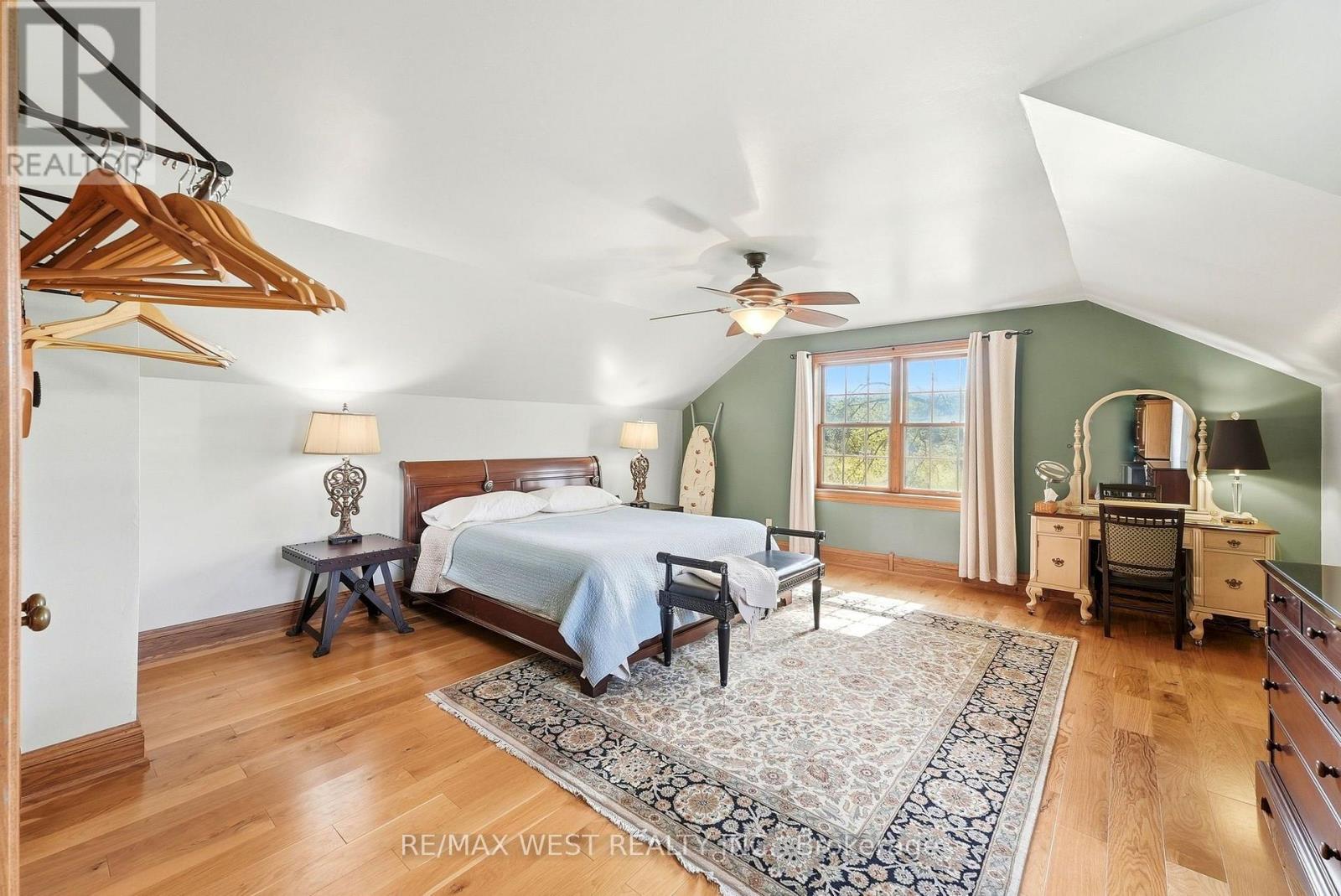 1568 Highway 59 S Property Photo 13