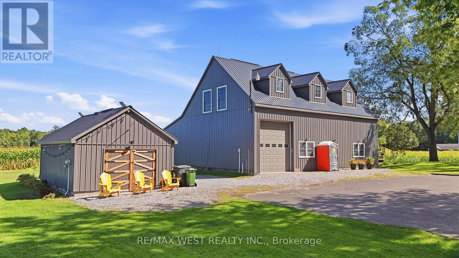1568 Highway 59 S Property Photo 22